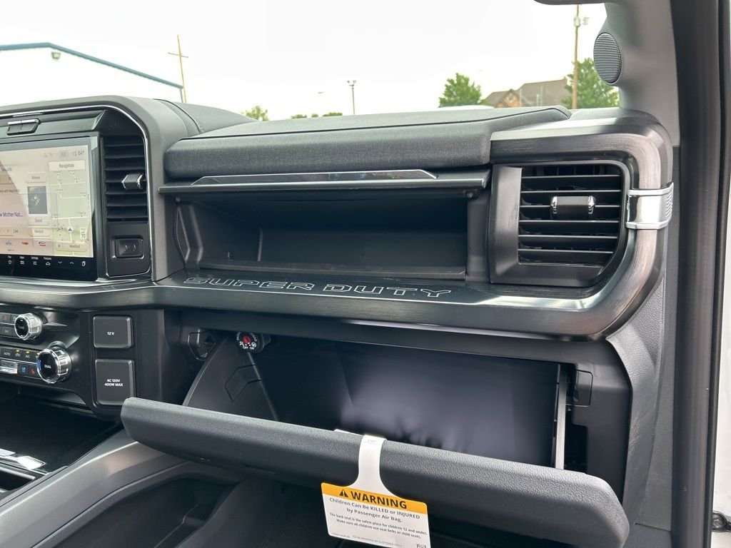New 2026 Avalanche Ford Lariat image 48