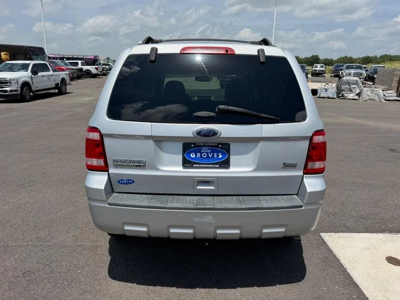 Used 2012 Ingot Silver Metallic Ford XLT image 6