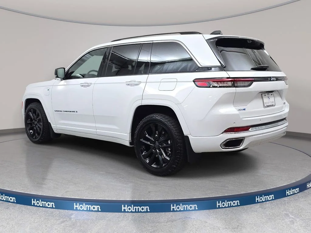 Used 2023 Bright White Clearcoat Jeep Overland 4xe image 8