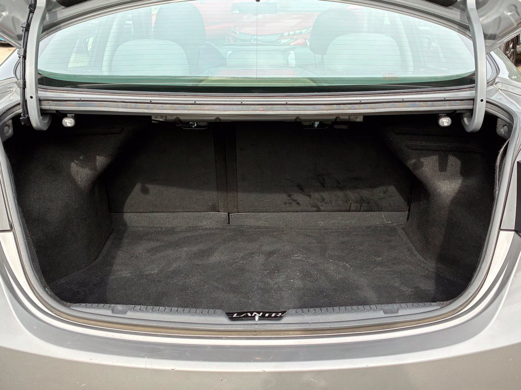 Used 2013 Gray Hyundai GLS image 28