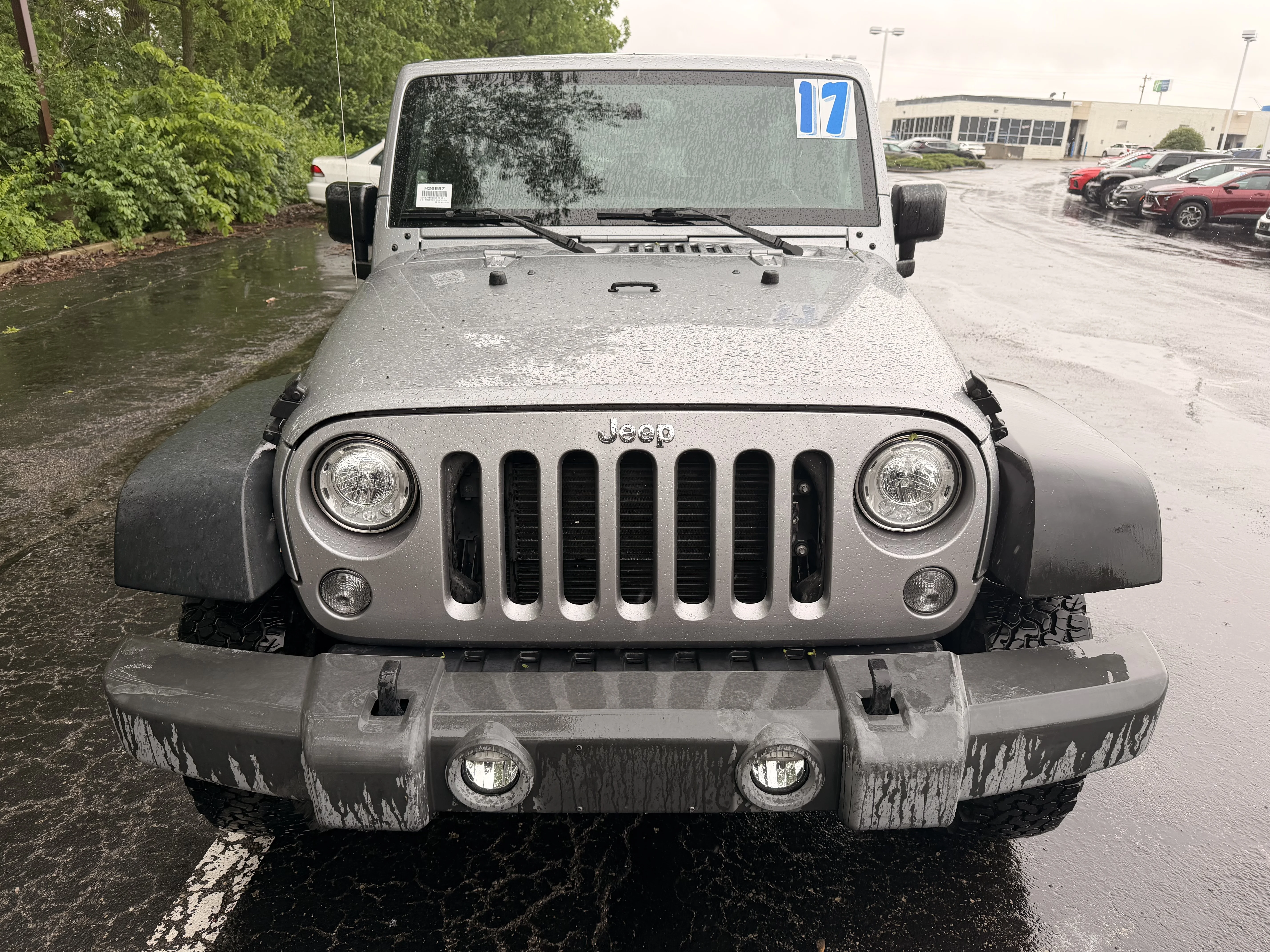 Used 2017 Billet Silver Metallic Clear Coat Jeep Rubicon image 8