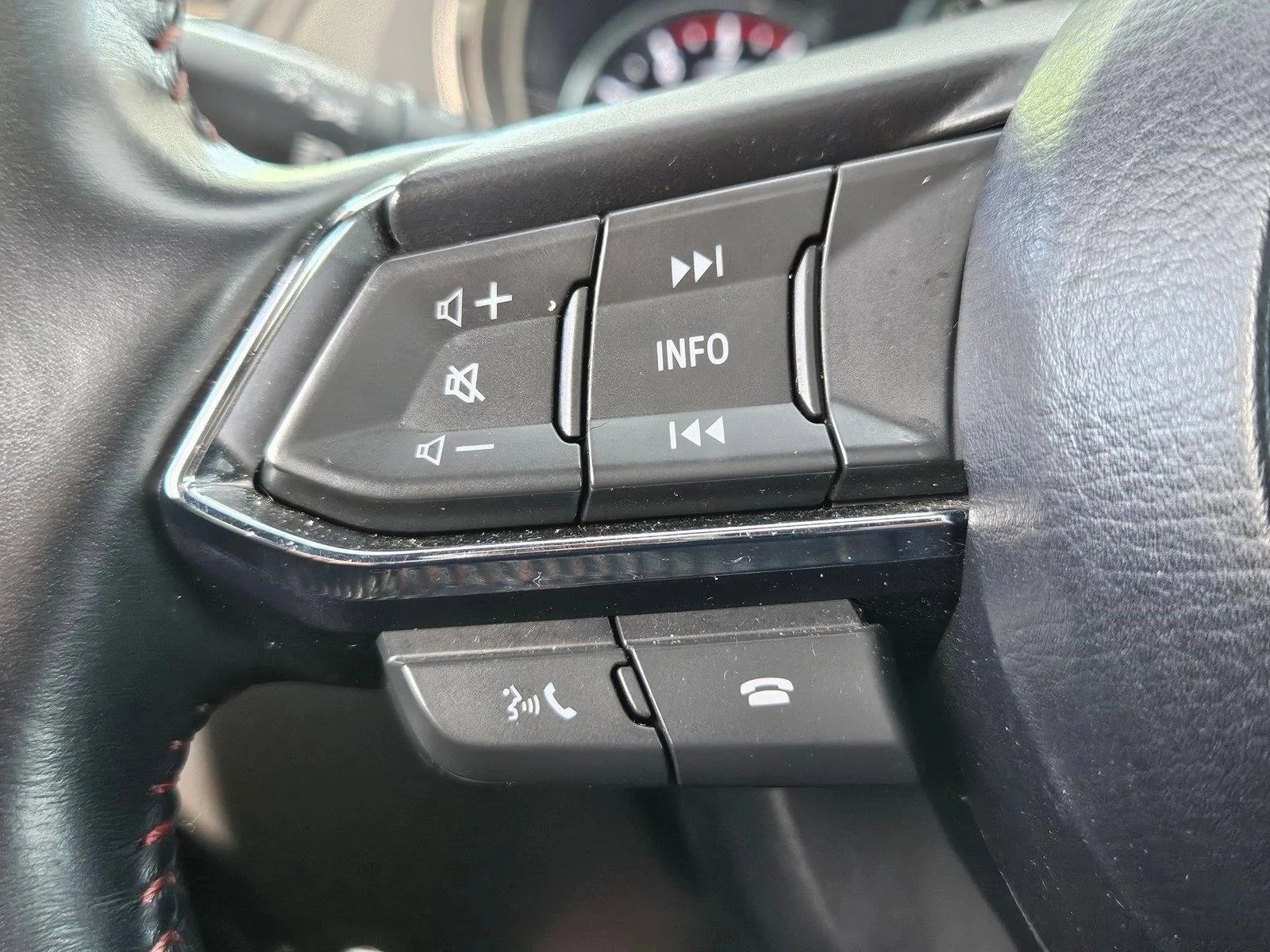 Used 2021 Polymetal Gray Mazda Carbon Edition image 16