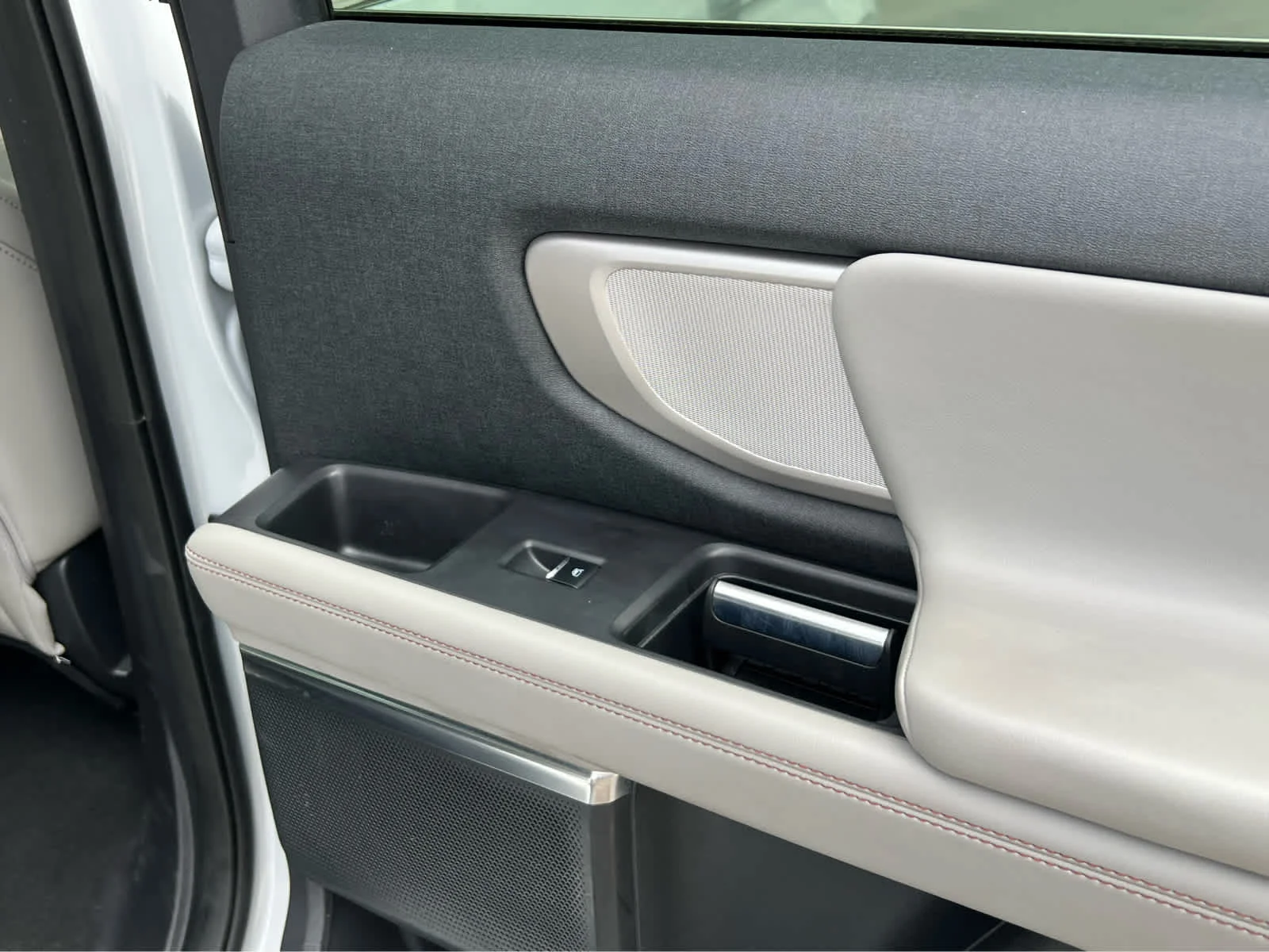 Certified Used 2025 Space Silver Ford Active image 23