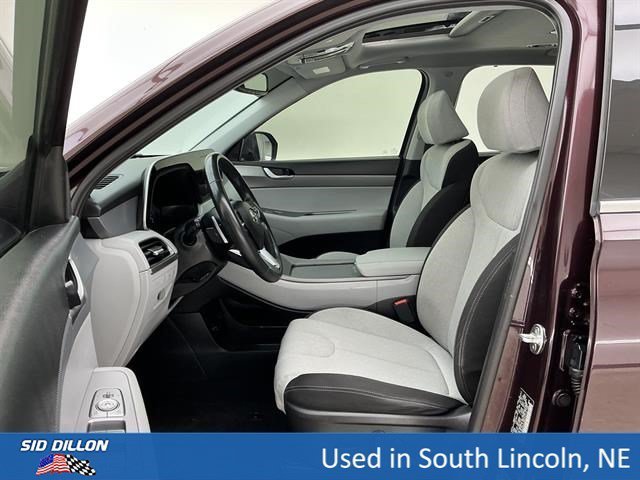 Used 2021 Sierra Burgundy Hyundai SEL image 17