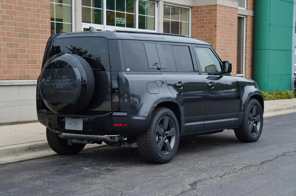 New 2026 Carpathian Grey Land Rover S image 6