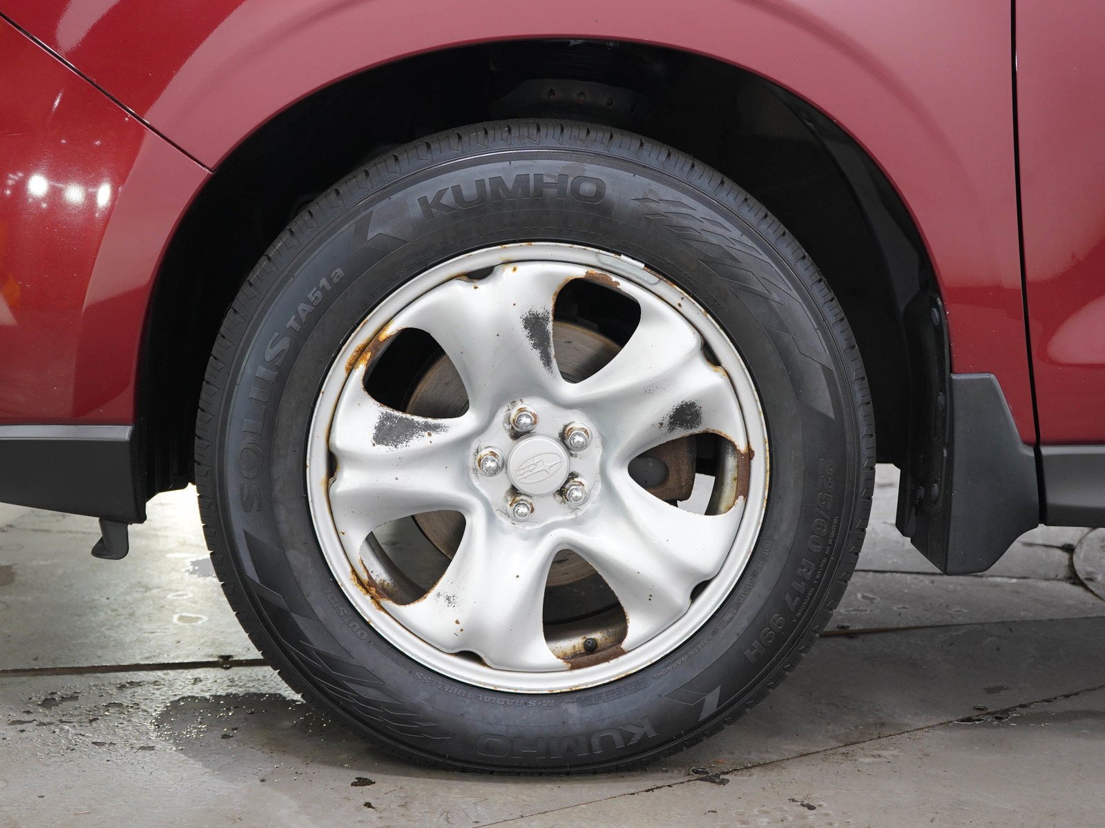 Used 2015 Venetian Red Pearl Subaru 2.5i image 28