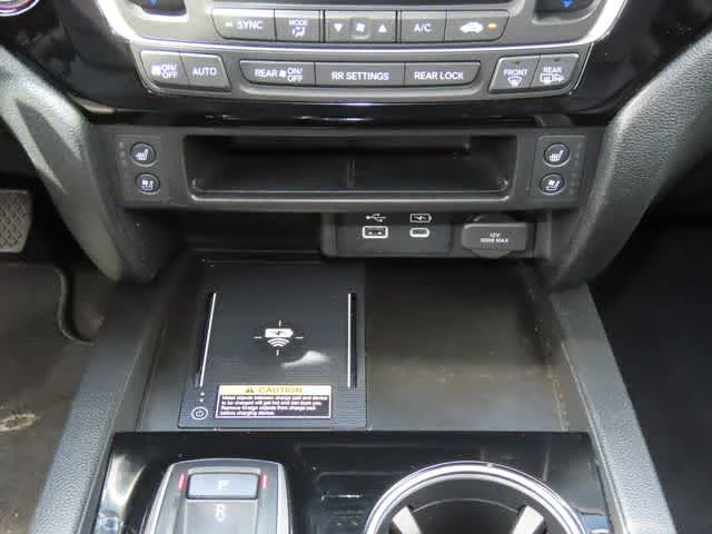 2024 Honda Passport Black Edition - Photo 22