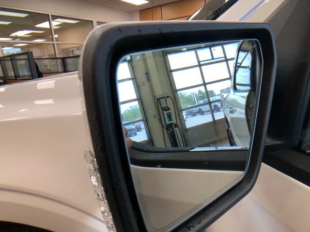 New 2026 Star White Metallic Tri-Coat Ford Lariat® image 24