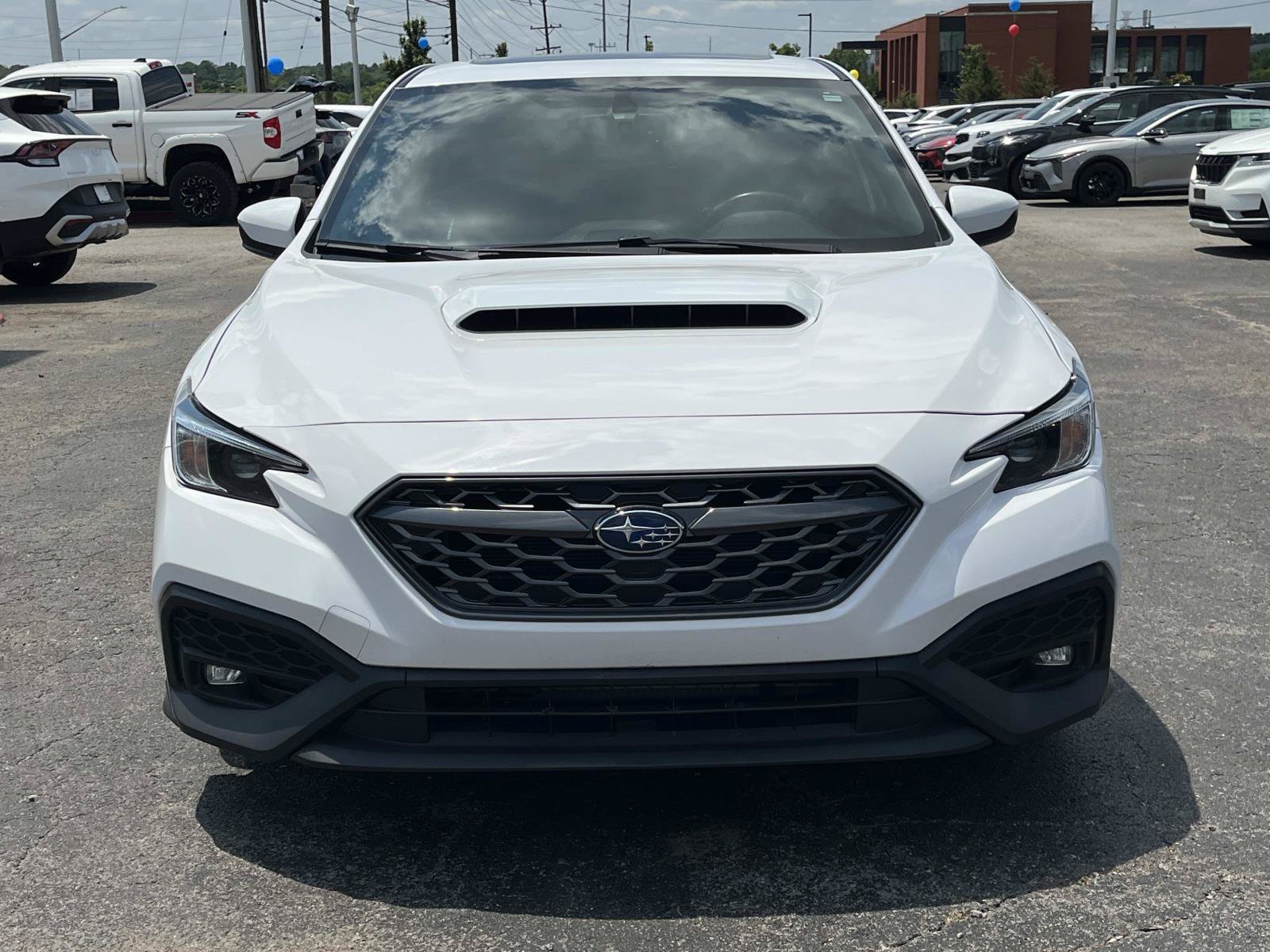 Used 2022 Ceramic White Subaru Premium image 2