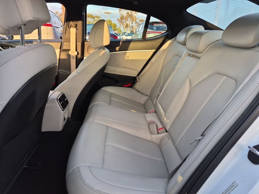 Used 2024 Uyuni White Genesis 2.5T image 25