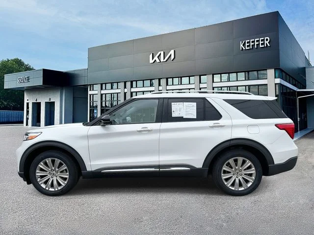 Used 2021 White Ford Limited image 5