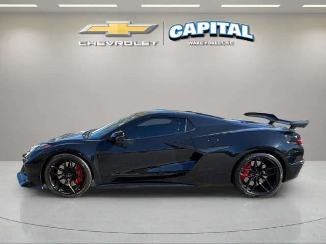 Used 2026 Black Chevrolet Z06 image 16