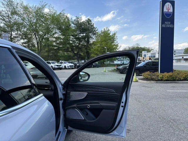 Used 2023 Bianco Astro Metallic Maserati GT ~Heads Up Display ~ Premium Plus Package !!! LOADED !!! image 24