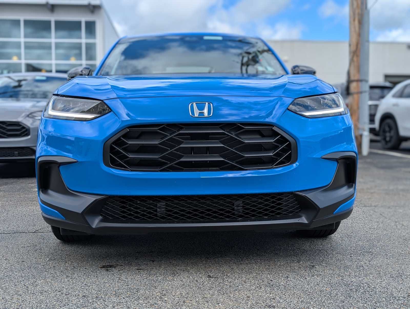 New 2027 Boost Blue Pearl Honda Sport image 2