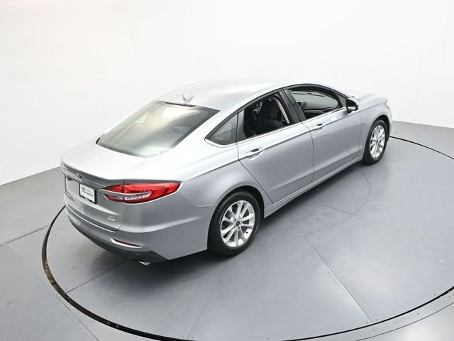 Used 2020 Silver Metallic Ford SE image 44