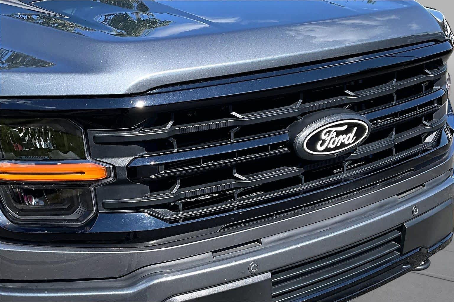 Used 2024 Carbonized Gray Ford XLT image 29