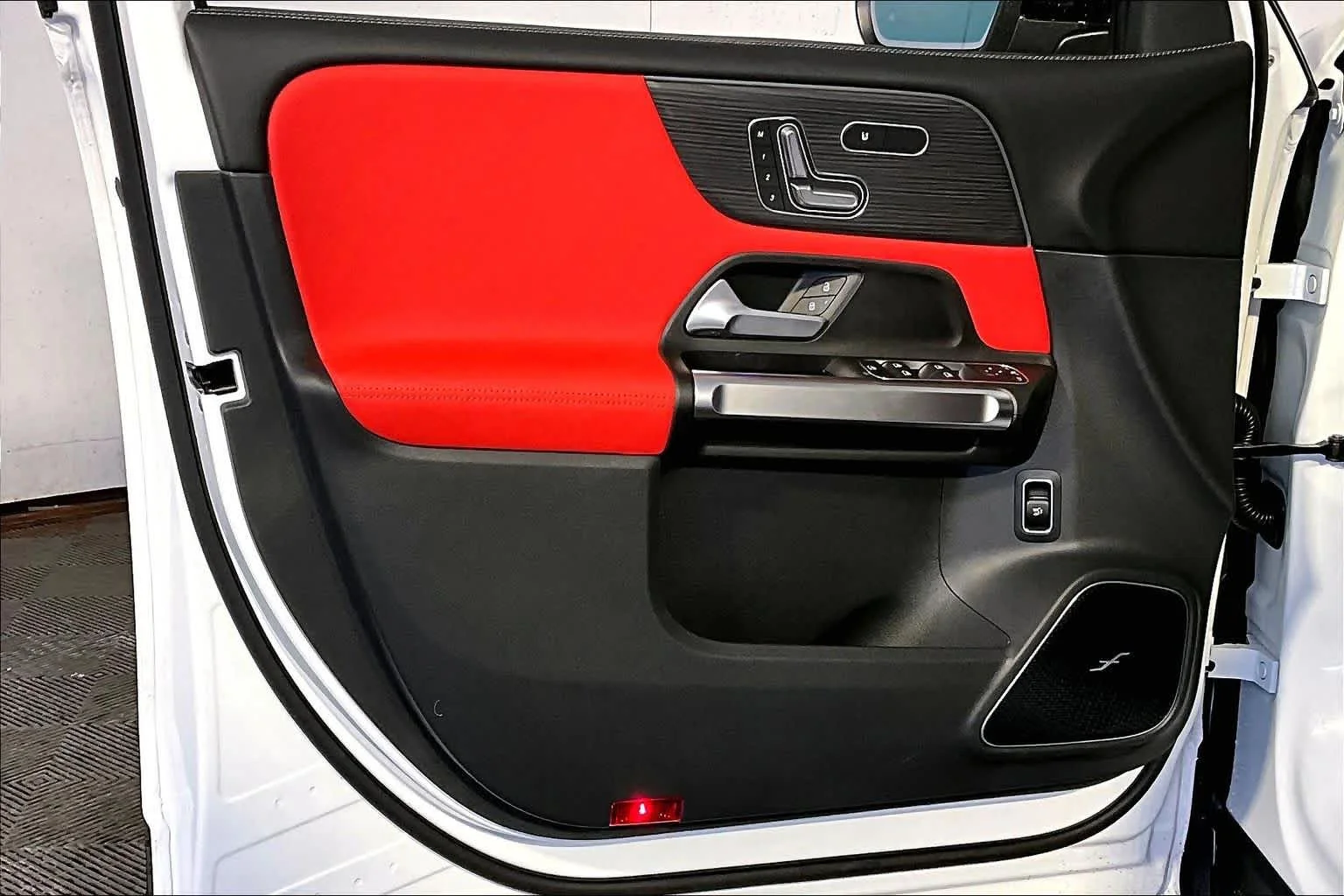 New 2026 Polar White Mercedes-Benz AMG® GLB 35 image 11