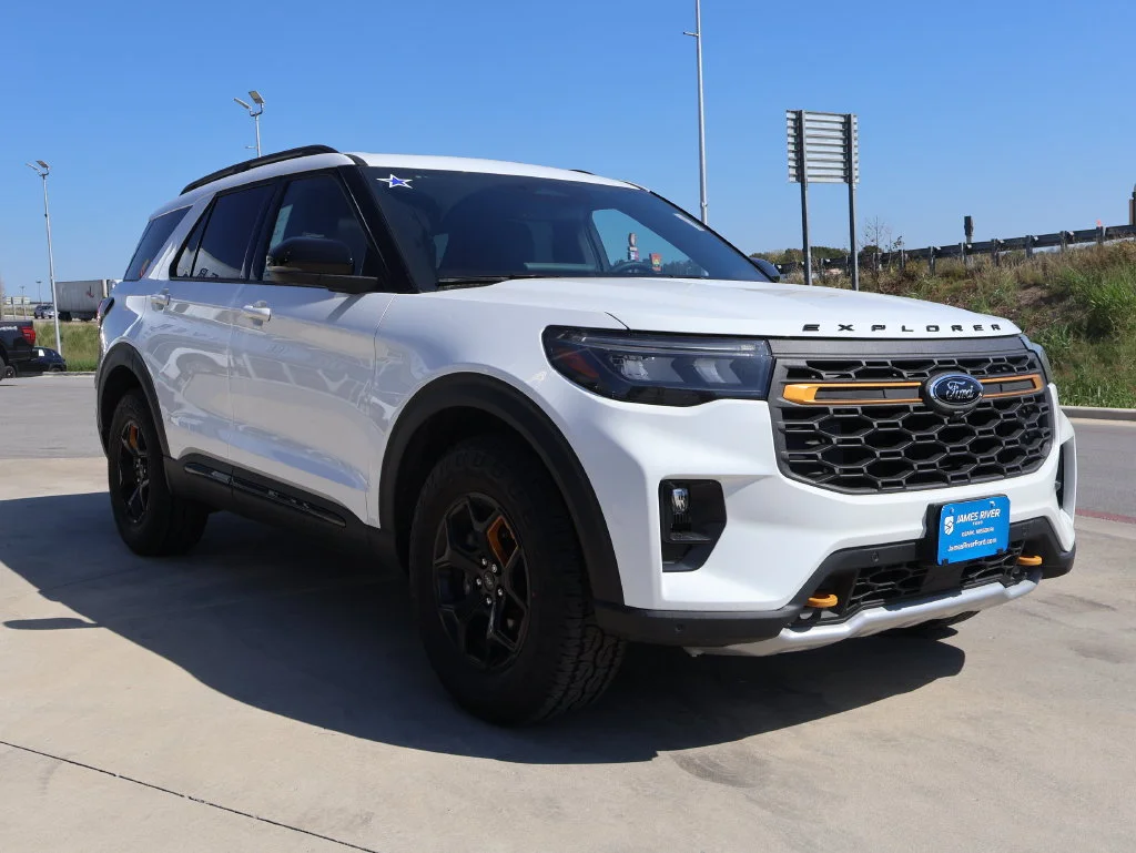 2026 Ford Explorer Tremor - Photo 6