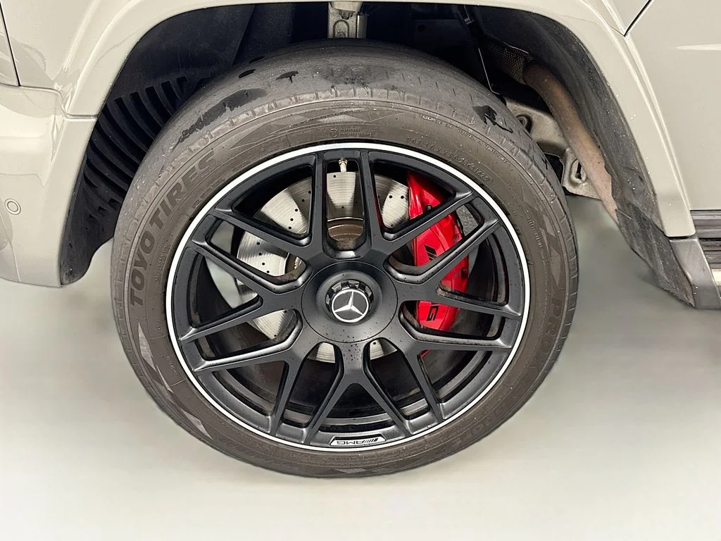 Used 2022 Gray Mercedes-Benz G 63 AMG® image 33