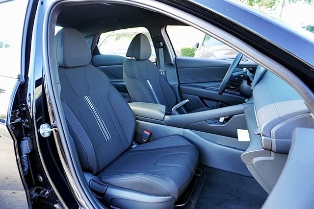 New 2026 Black Hyundai SEL Sport image 14