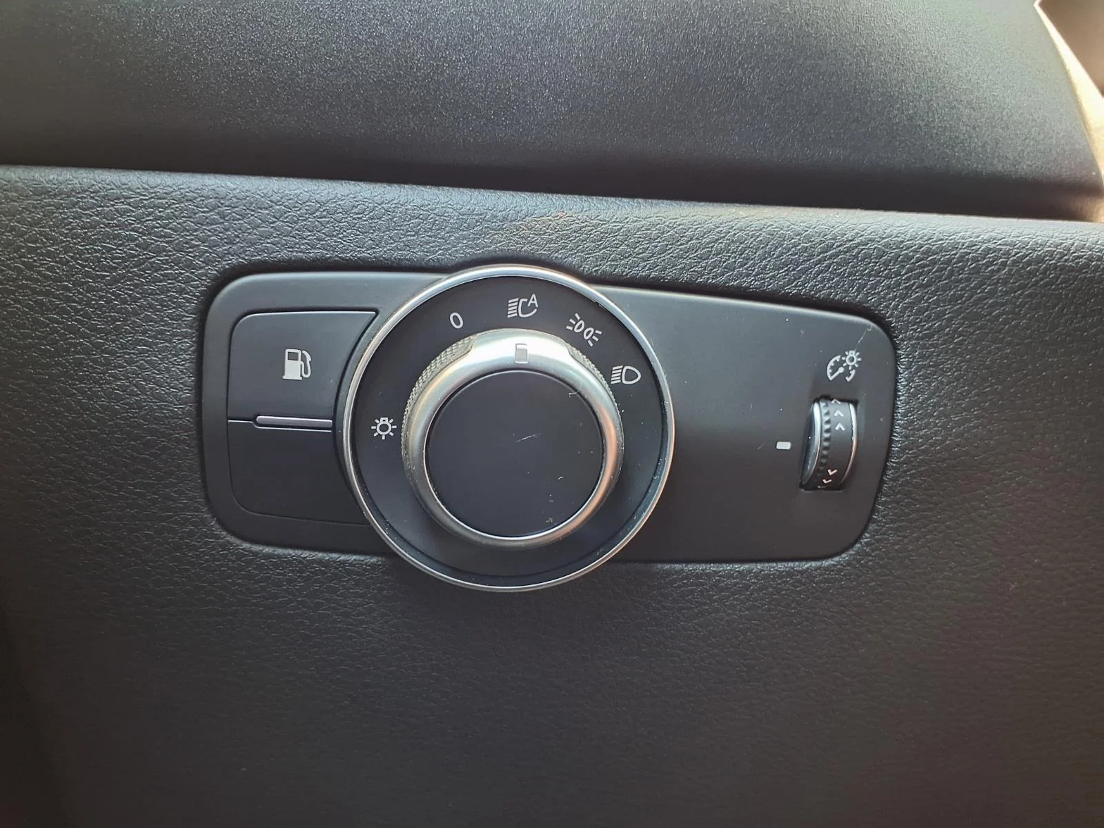 Used 2024 Gray Cray Dodge R/T image 30