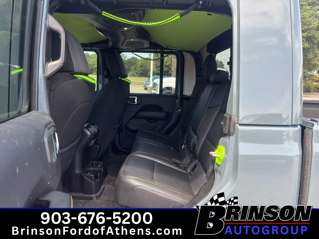 Certified Used 2025 Anvil Clearcoat Jeep Texas Trail image 9
