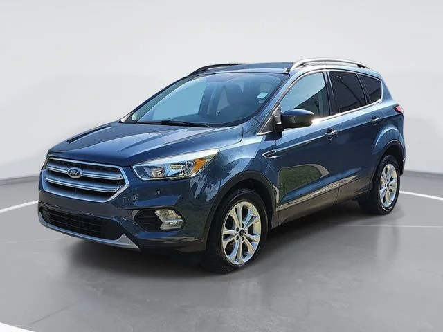 Used 2018 Blue Ford SE image 7