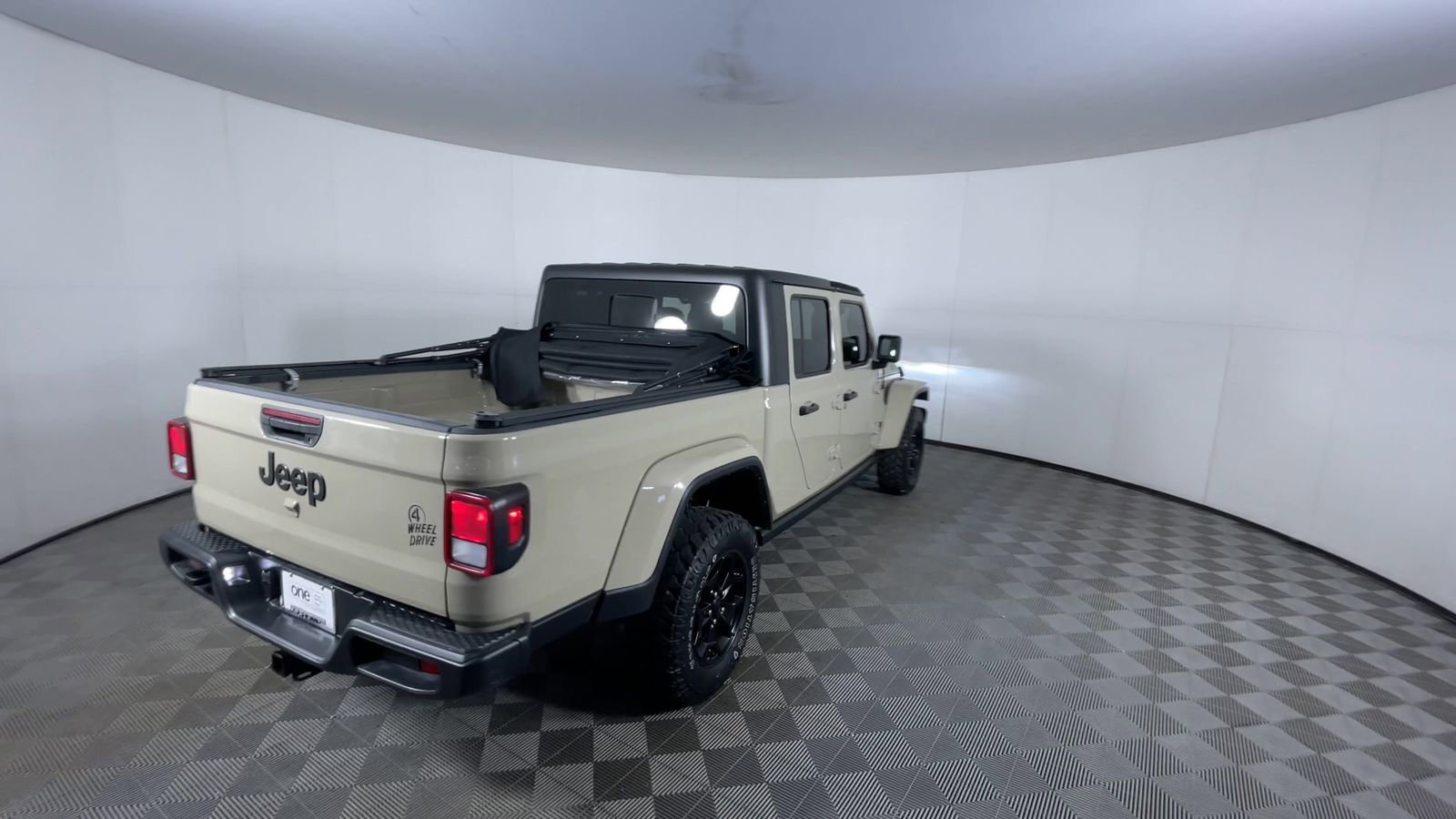 Used 2022 Limited Edition Gobi Clearcoat Jeep Willys image 8