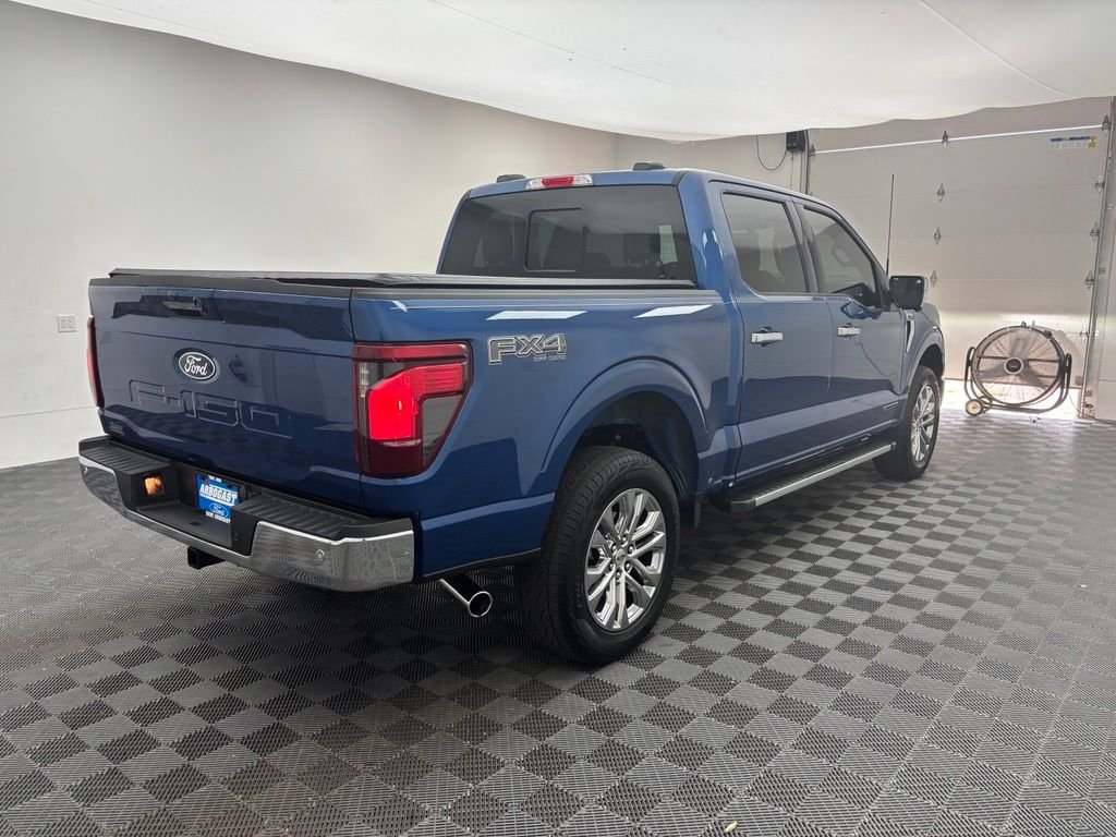 Used 2024 Blue Ford XLT image 8