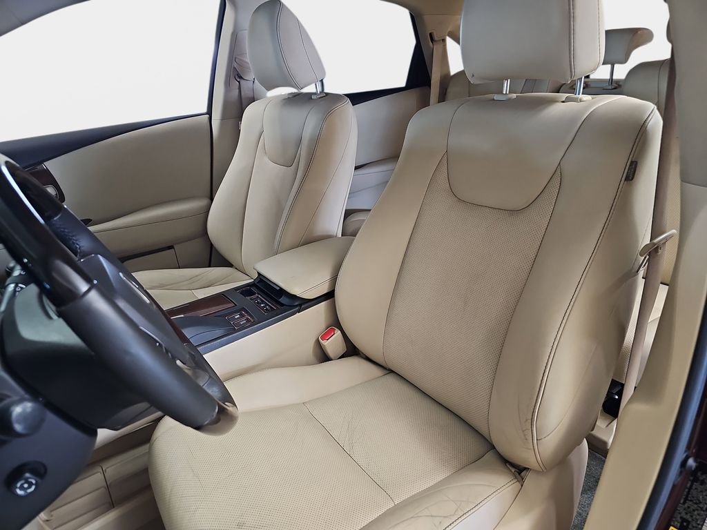 Used 2015 Red Lexus 350 image 18