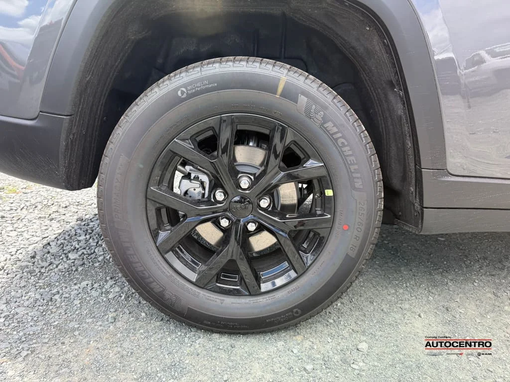 New 2026 Baltic Grey Metallic Clear Coat Jeep  image 6