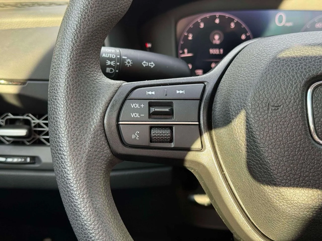 2023 Honda Accord EX - Photo 26
