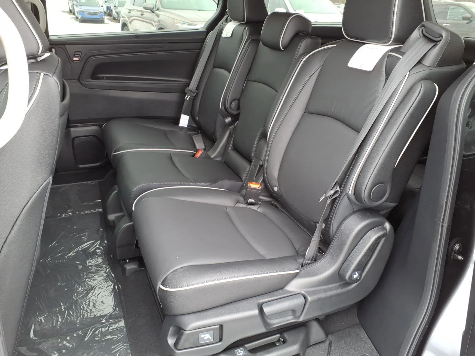 2026 Honda Odyssey Touring - Photo 8