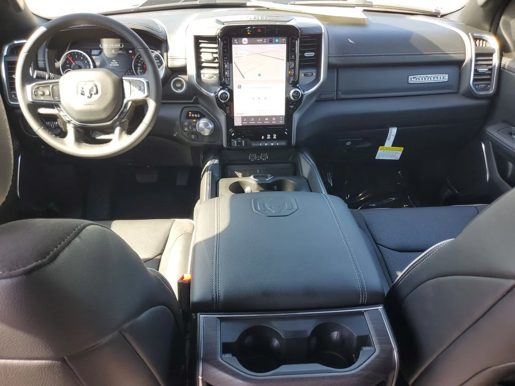 2026 RAM 1500 Laramie - Photo 17