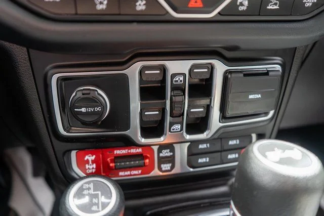 Used 2024 Black Jeep Rubicon image 30