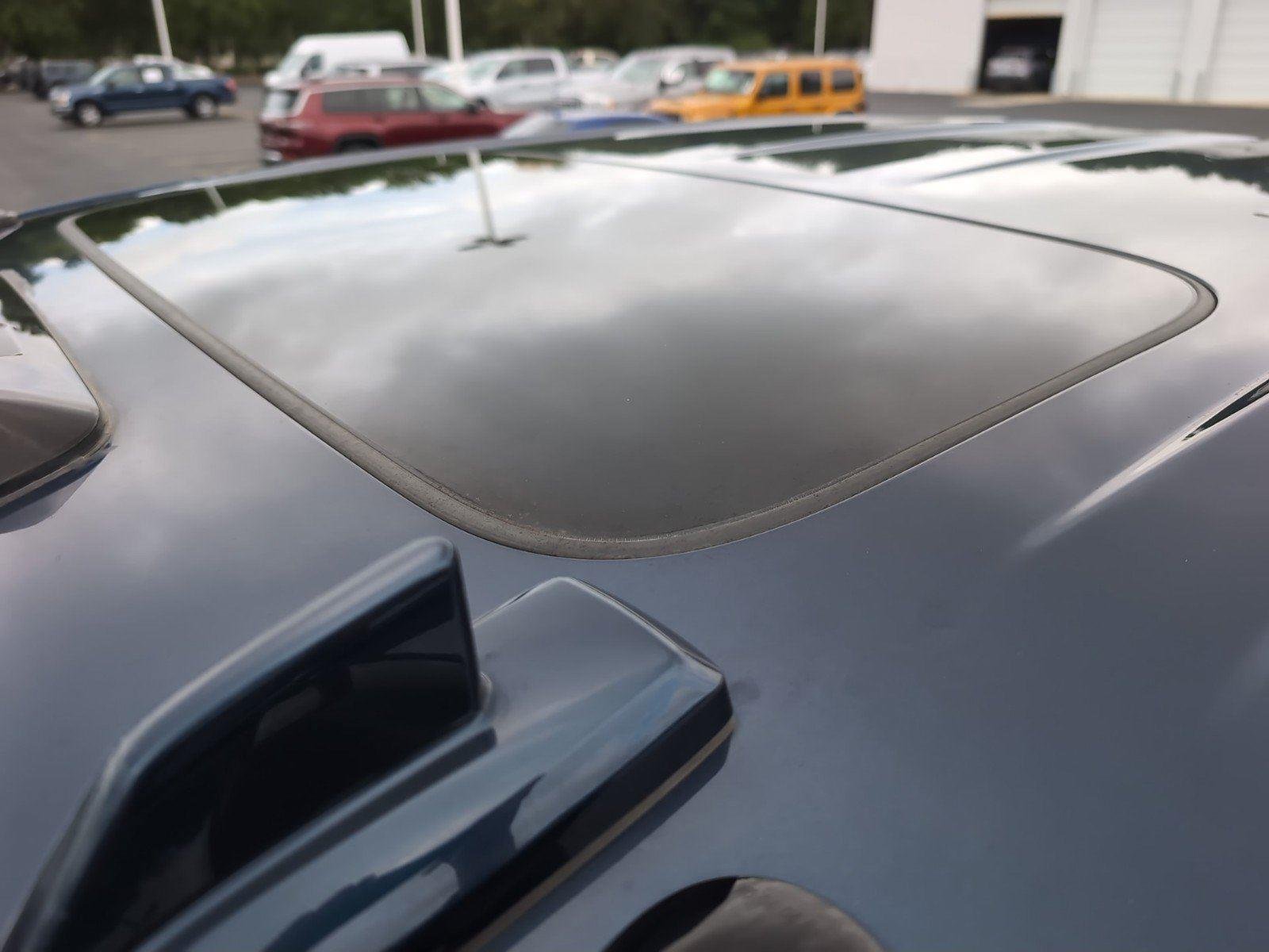 Used 2022 Northsky Blue Metallic Chevrolet High Country image 16