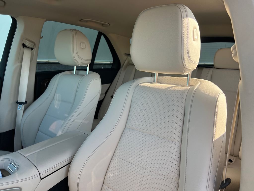 Certified Used 2025 White Mercedes-Benz GLE 350 image 15