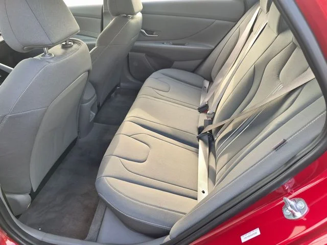 Certified Used 2025 Red Hyundai SEL Sport image 22
