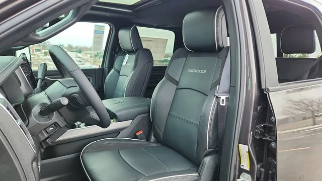 New 2026 Granite Crystal Metallic Clear-Coat Exterior Paint RAM Laramie image 14