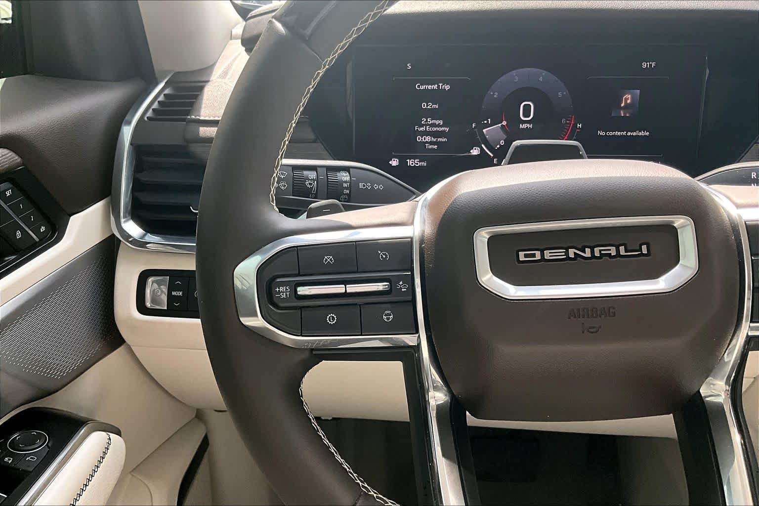 Used 2024 Sterling Metallic GMC FWD Denali image 24