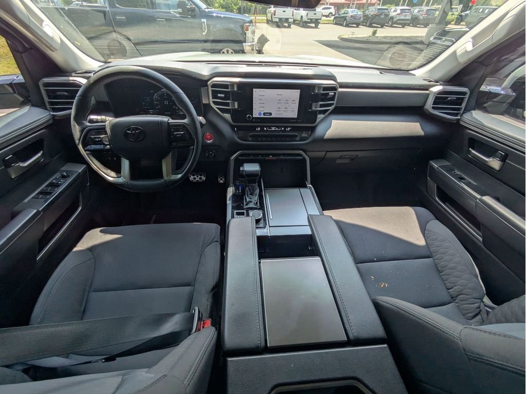 2023 Toyota Sequoia SR5 - Photo 12