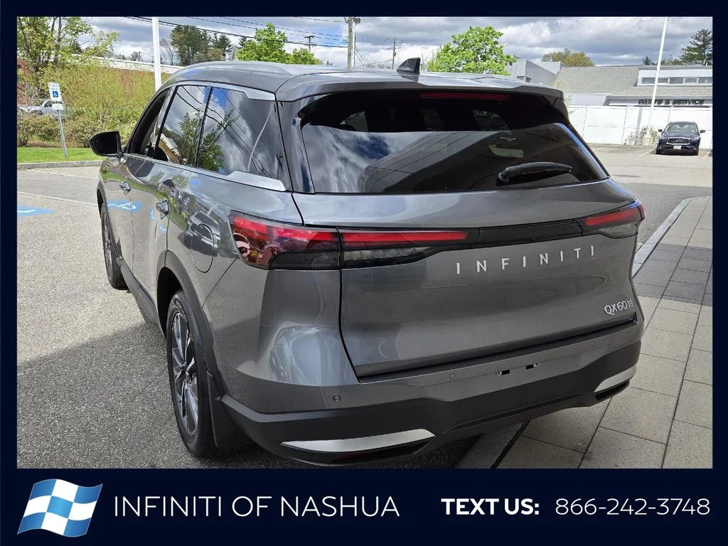 New 2027 GRAPHITE SHADOW INFINITI Luxe AWD image 12