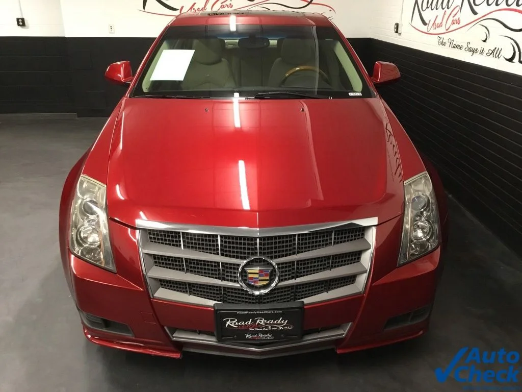 Used 2011 Red Cadillac Luxury image 4