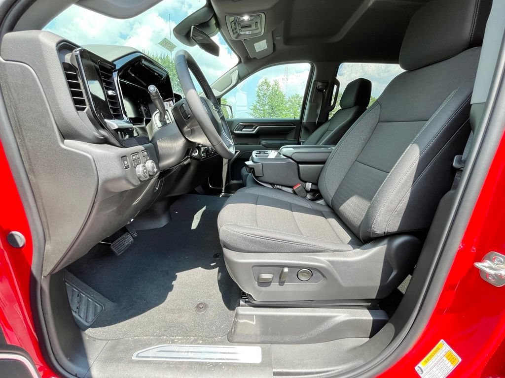 2026 Chevrolet Silverado 1500 LT - Photo 9
