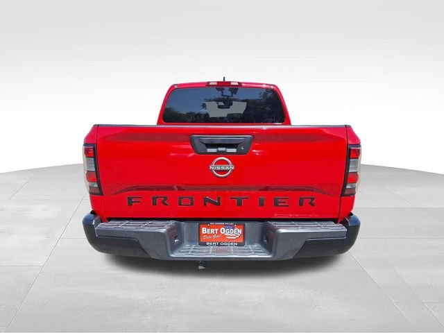 Used 2022 Red Nissan S image 7