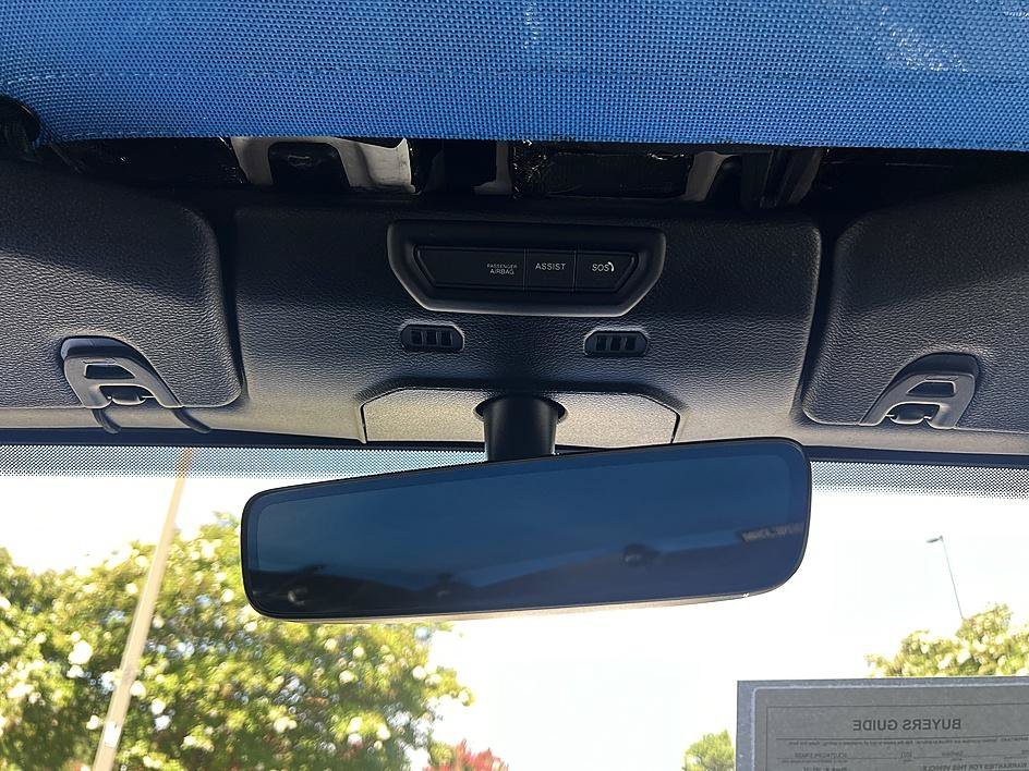 Used 2021 Hydro Blue Pearlcoat Jeep Sport S image 27