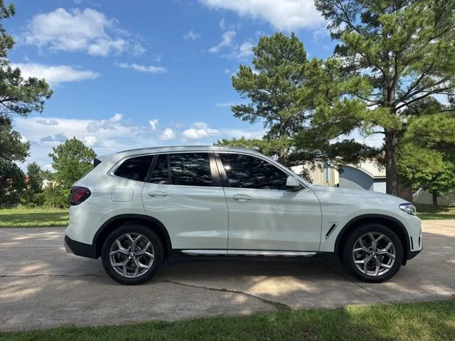 Used 2023 White BMW xDrive30i image 23