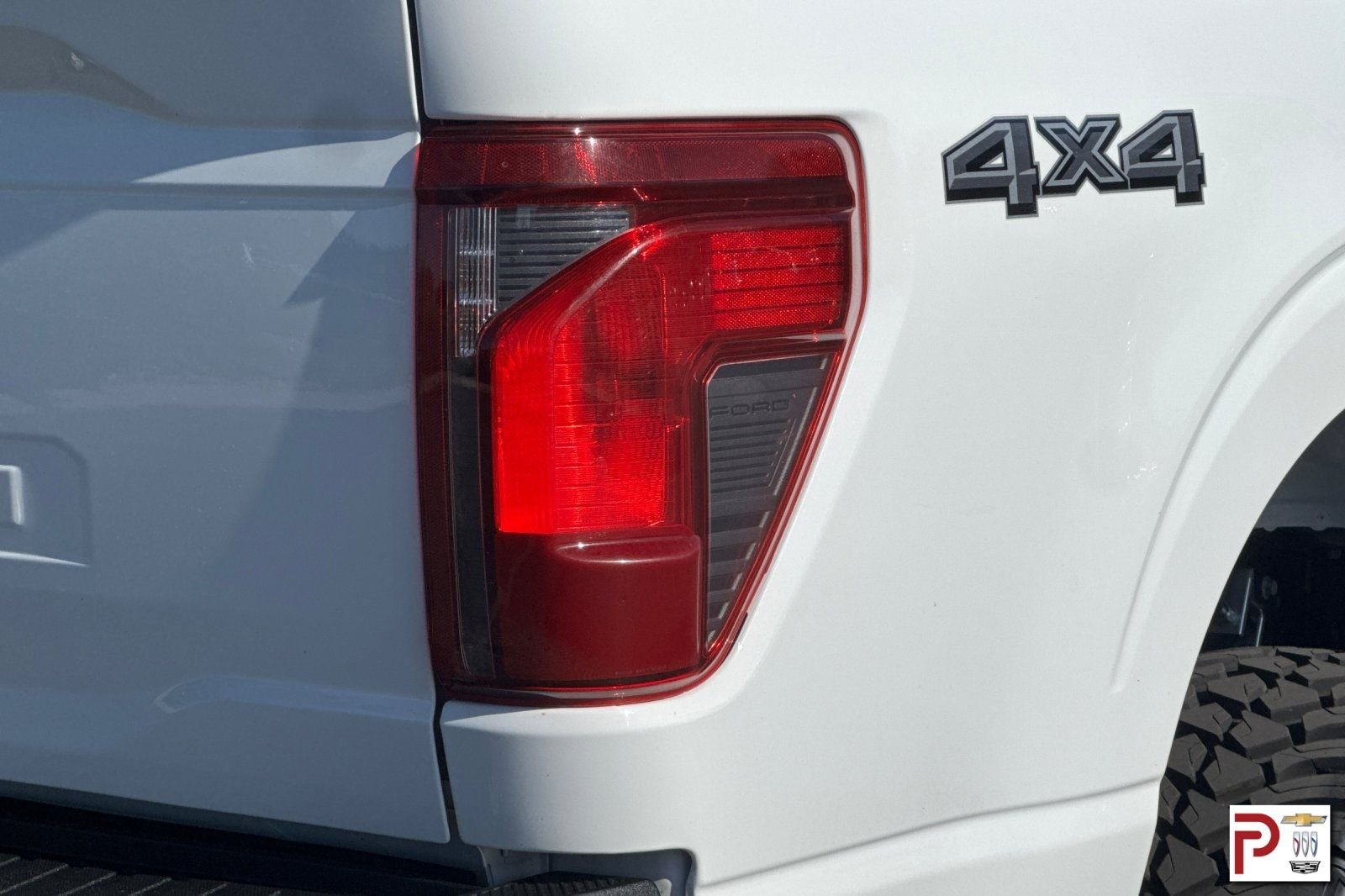 Used 2024 White Ford XLT image 32
