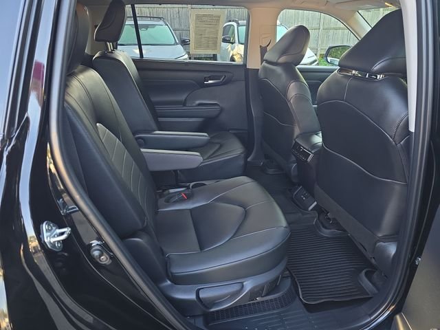 Used 2026 Black Toyota XLE image 11