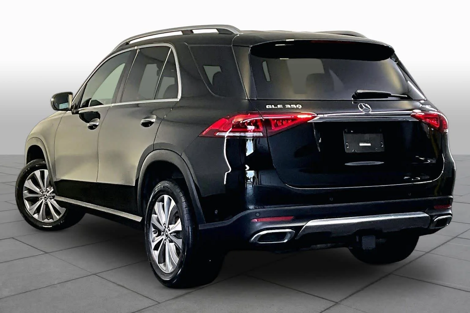 Used 2020 Black Mercedes-Benz GLE 350 image 12